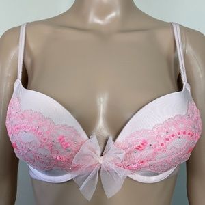 Victoria's Secret Dream Angels Plunge Push-Up Bra